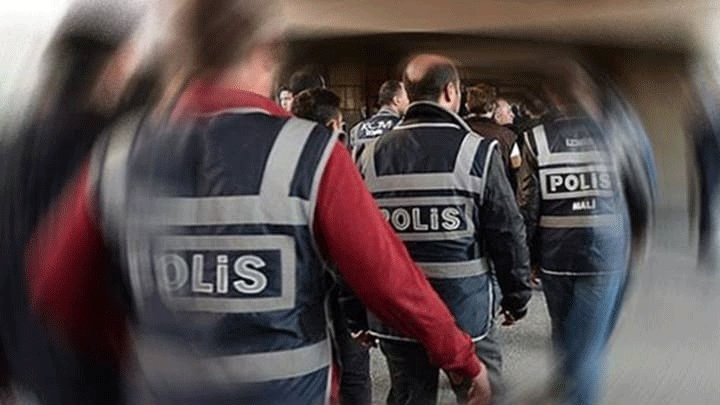 İstanbul merkezli 8 ilde dolandırıcılık operasyonu: 11 gözaltı