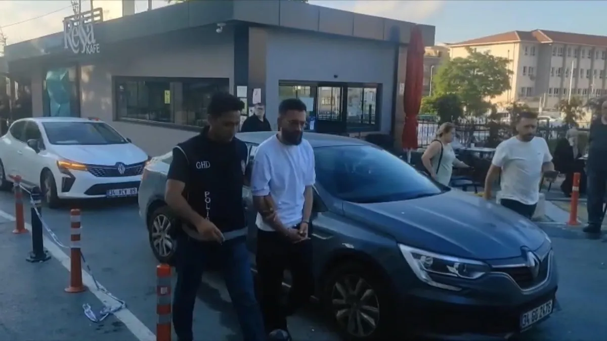 İstanbul merkezli 8 ilde sahte evrak çetesine operasyon: 64 şüpheli yakalandı