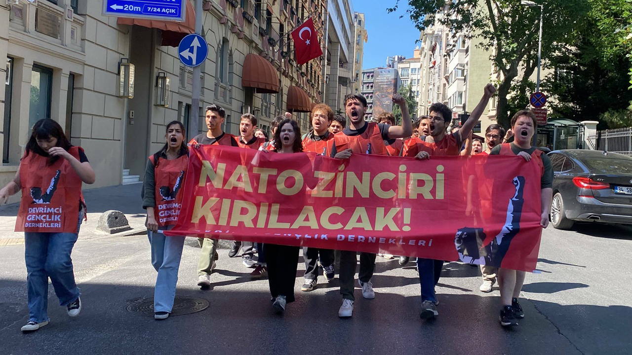 İstanbul'da NATO protestoları: 51 kişi gözaltına alındı