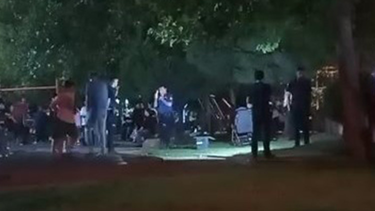 İstanbul'da Parkta Bebek Arabasında Tabanca Bulundu