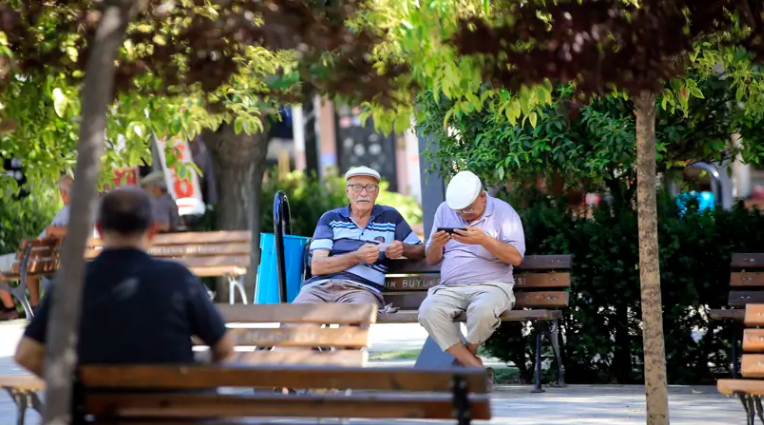 İstanbul'da Pazar Günü Hava 33 Dereceye Ulaşacak