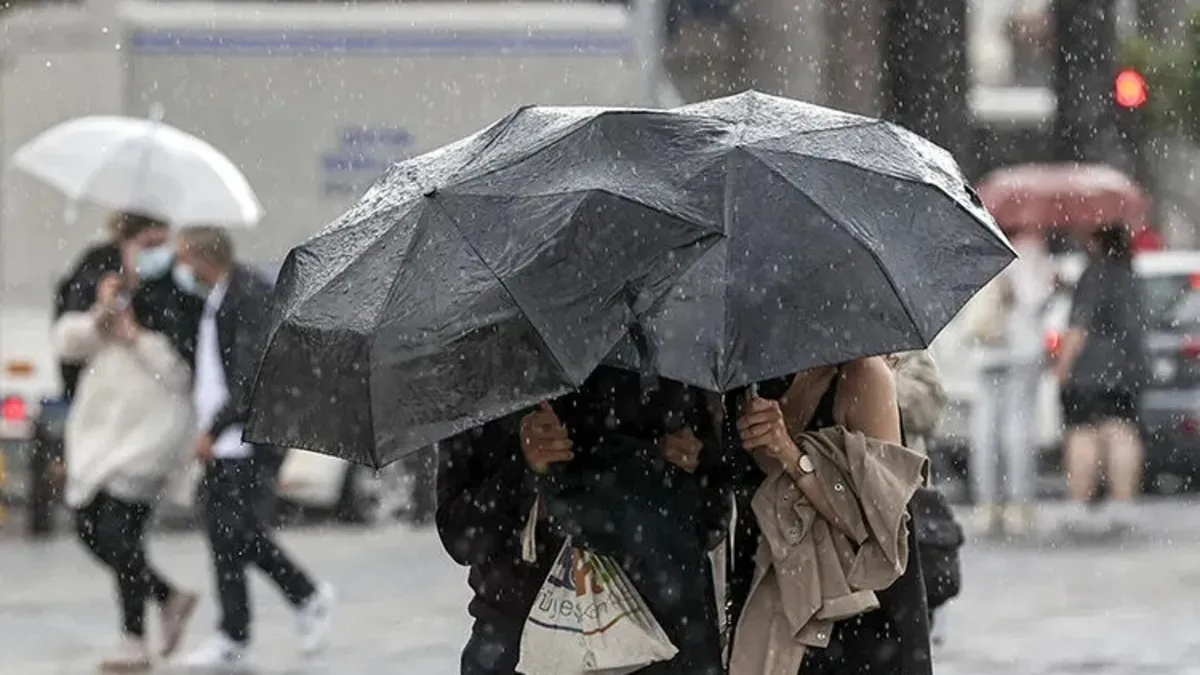 İstanbul'da Sağanak Bekleniyor: MGM 6 Ağustos Hava Durumu Raporu