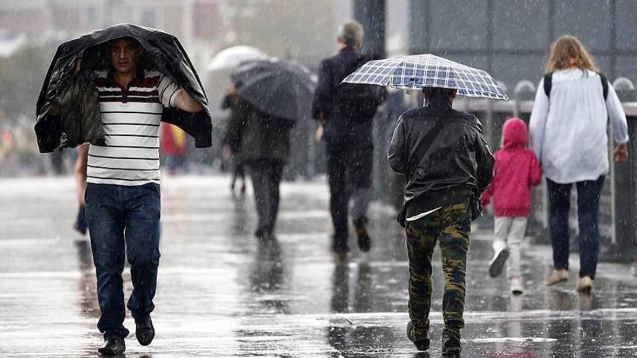 İstanbul'da Yağmur Ne Zaman? AKOM Tarih Verdi