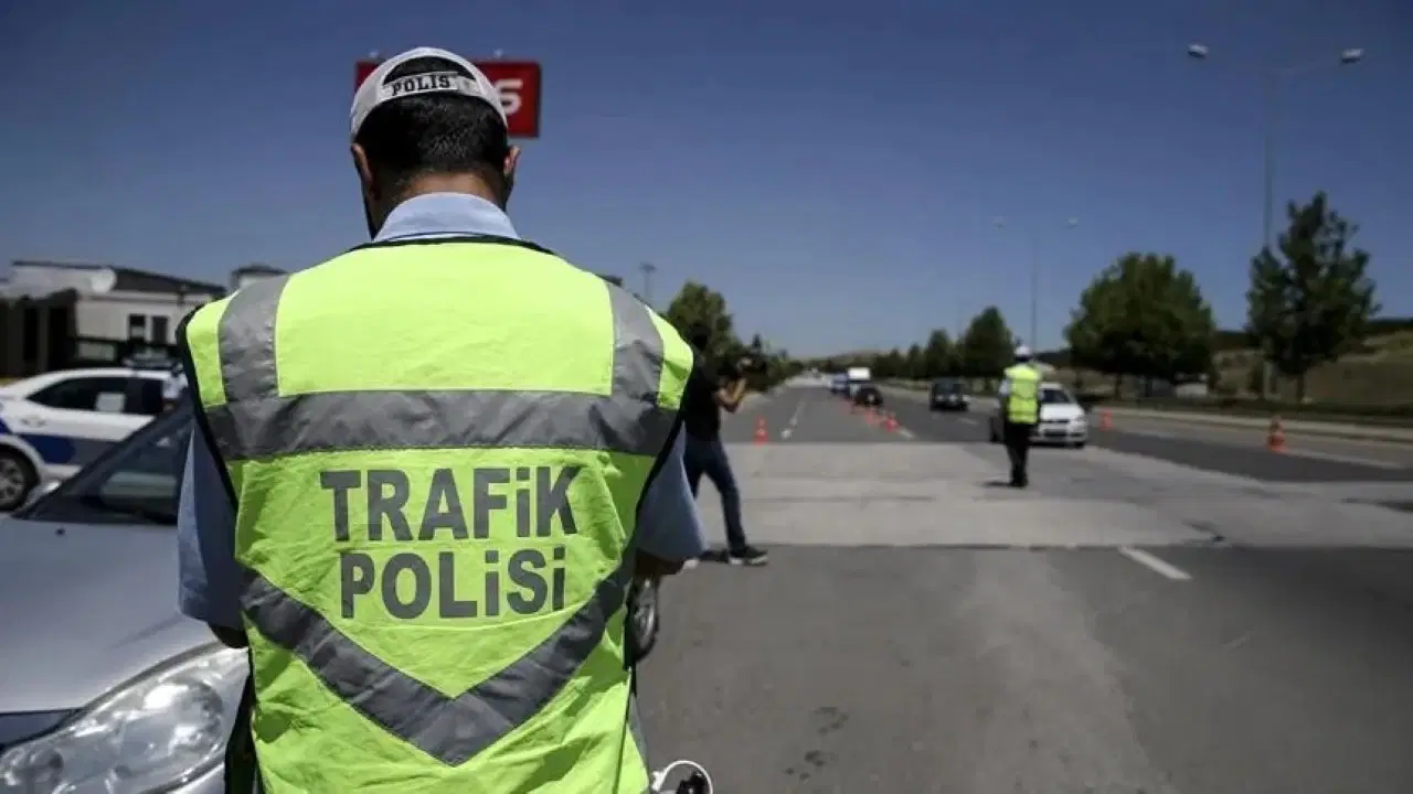 İstanbul'da Yarın Bu Yollar Trafiğe Kapanacak