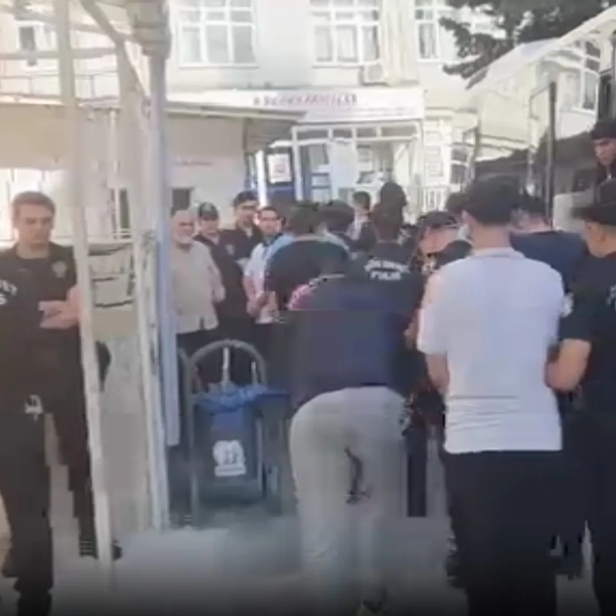 İstanbul'da yasa dışı bahis operasyonu: 68 şüpheli adliyede