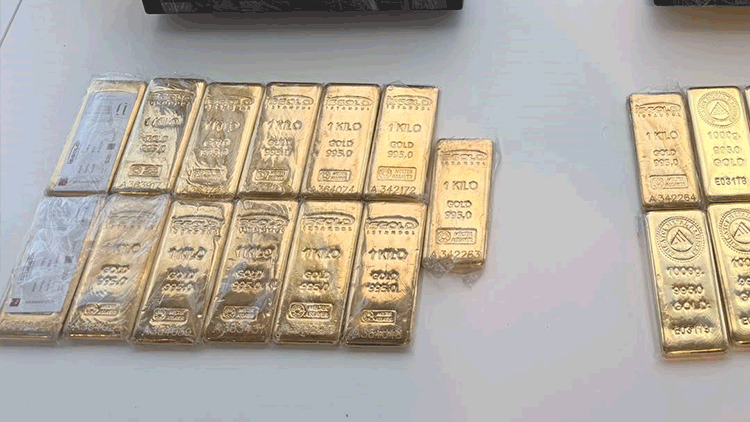 İstanbul'da Yasadışı Bahis Operasyonu: 25,5 Kg Altına El Konuldu