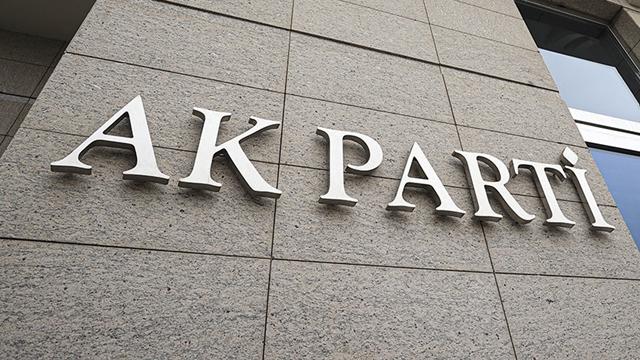 İstanbul'da 3 İlçe Belediyesi AK Parti'ye Geçti