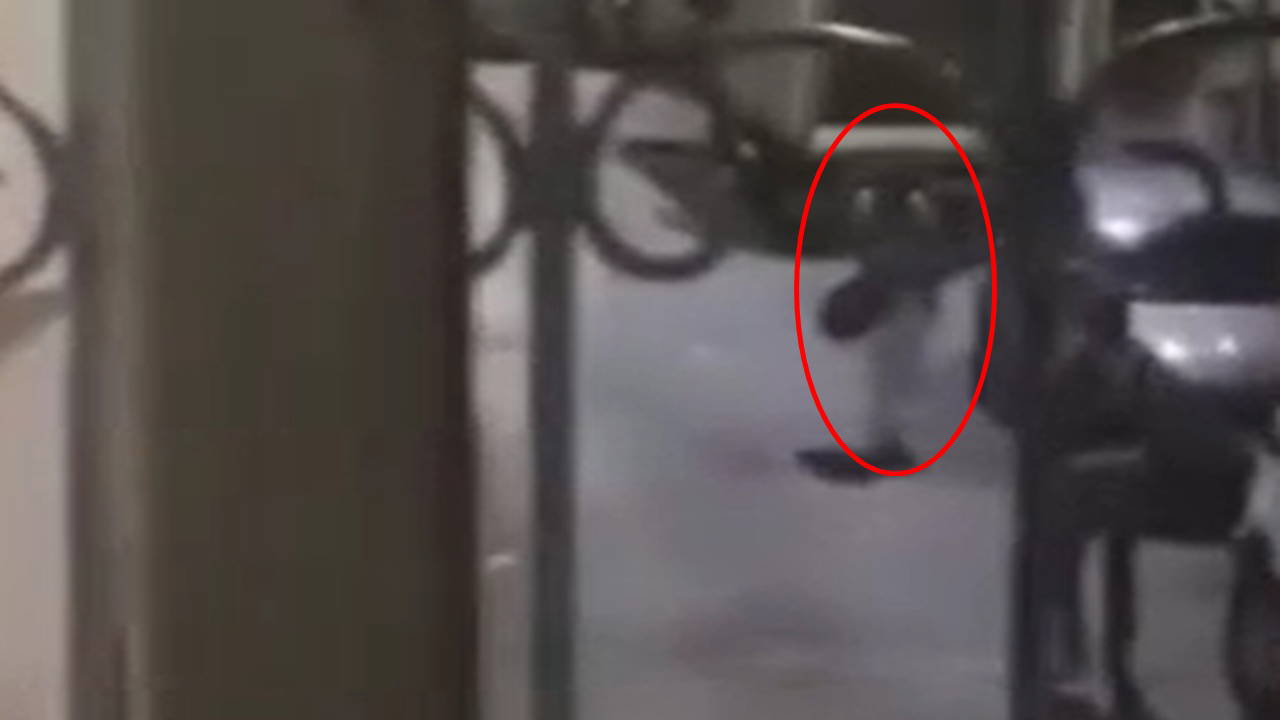 İstanbul'da dram: Kayıp kız polisi görünce bıçağı boğazına dayadı