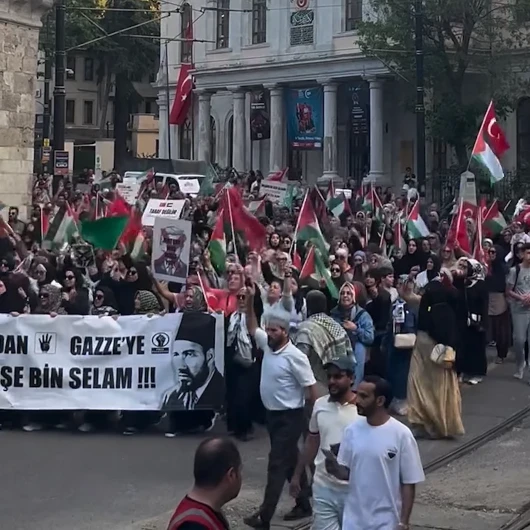 İstanbul'da Filistin'e Destek Yürüyüşü