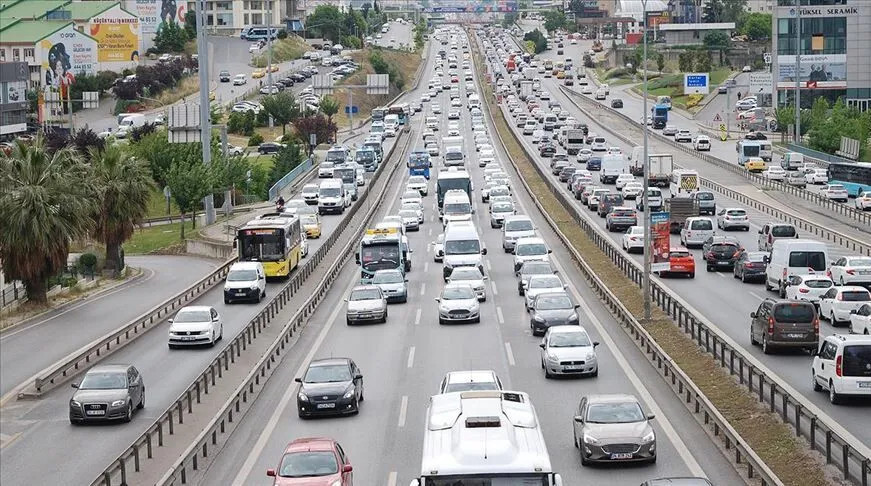 İstanbul'da Gece Maratonu Nedeniyle Bazı Yollar Trafiğe Kapatılacak