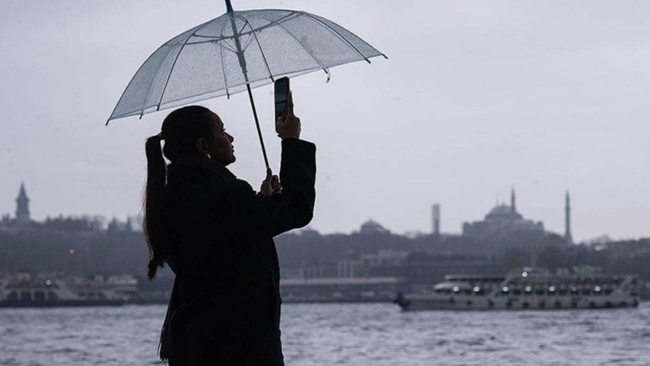 İstanbul'da hafta sonu yağış bekleniyor: AKOM uyardı