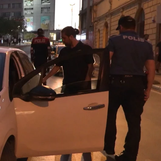 İstanbul'da 'Huzur' Uygulaması: 819 Gözaltı, 18 Ruhsatsız Tabanca