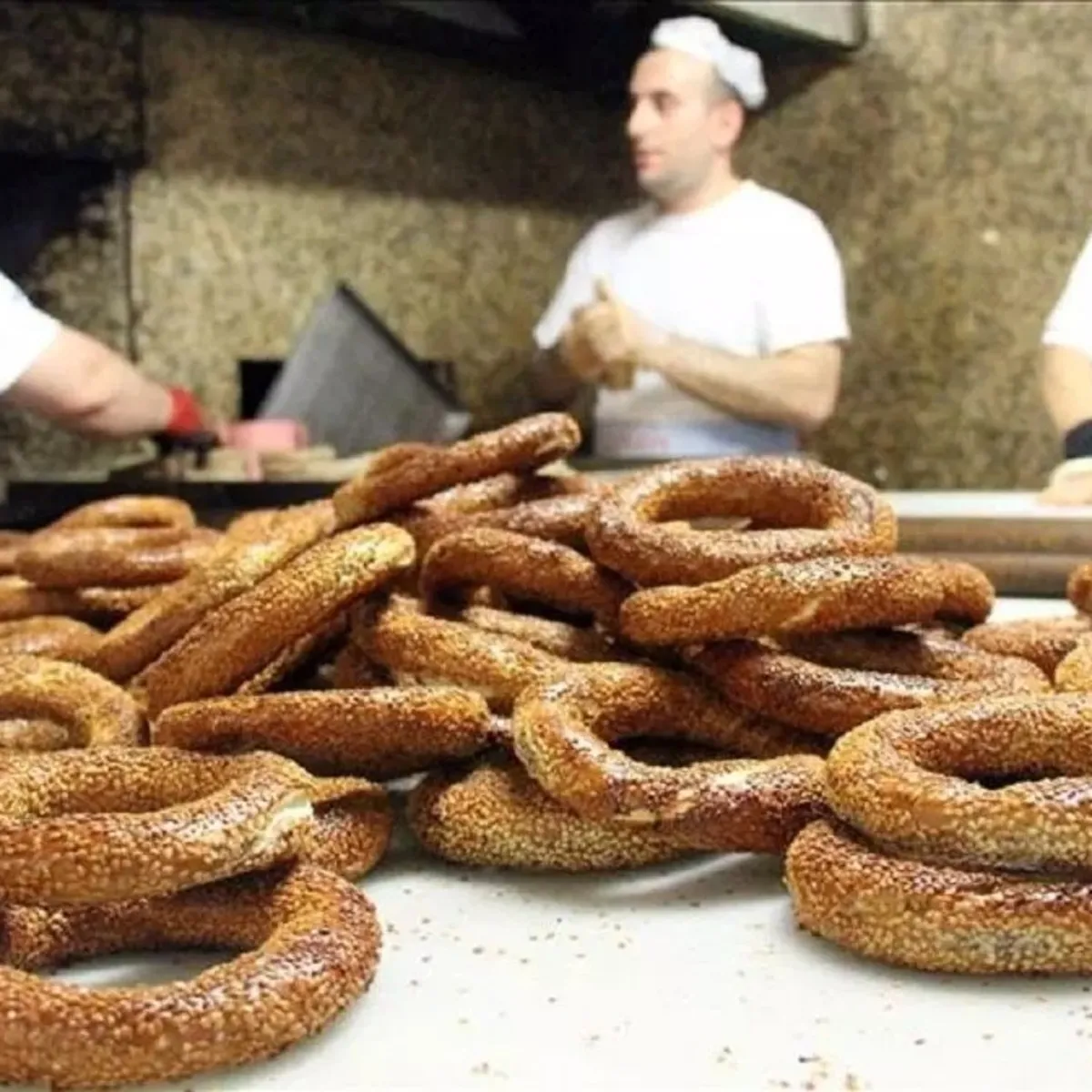 İstanbul'da Simit Zammı Denetimi: Bakanlık'tan Sıkı Takip