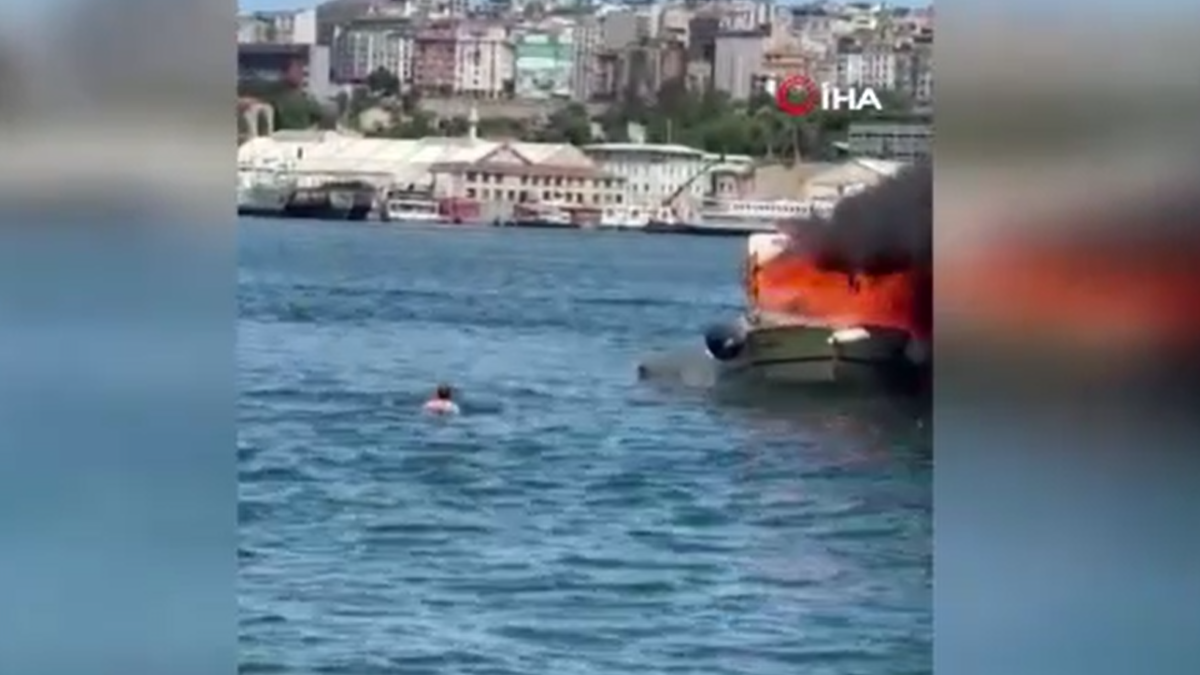 İstanbul'da teknede yangın: Baba ve oğul canlarını kurtarmak için denize atladı
