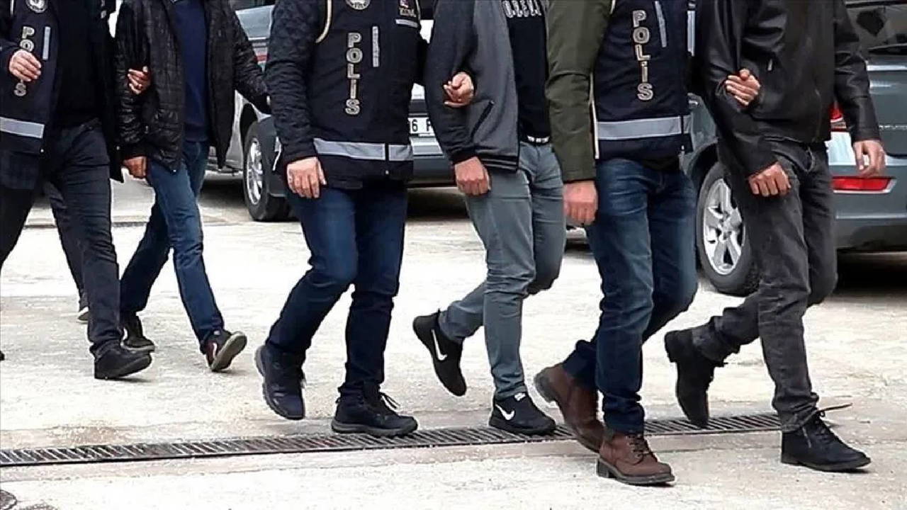 İstanbul'da Telefon Dolandırıcılığı: 4 Şüpheli Tutuklandı