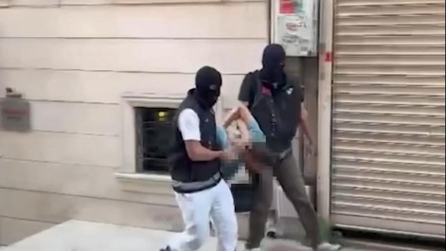 İstanbul'da uluslararası uyuşturucu operasyonu: İngiltere'nin aradığı zanlı yakalandı