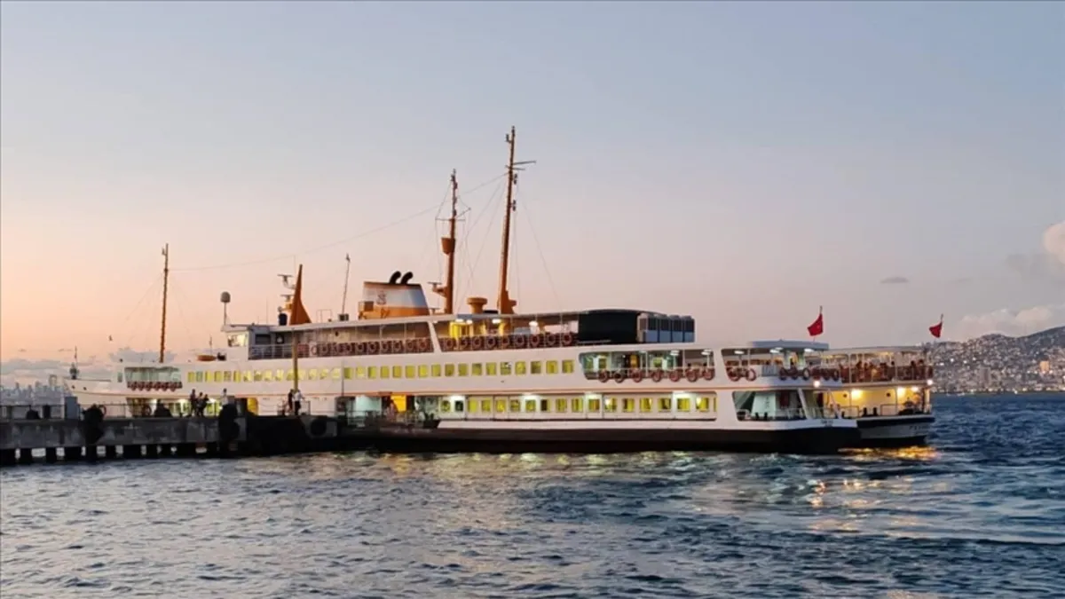 İstanbul'da Vapur Seferleri Yaz Tarifesine Geçti