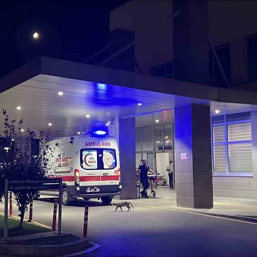 İstanbulspor'da korkutan anlar: Genç futbolcu hastaneye kaldırıldı