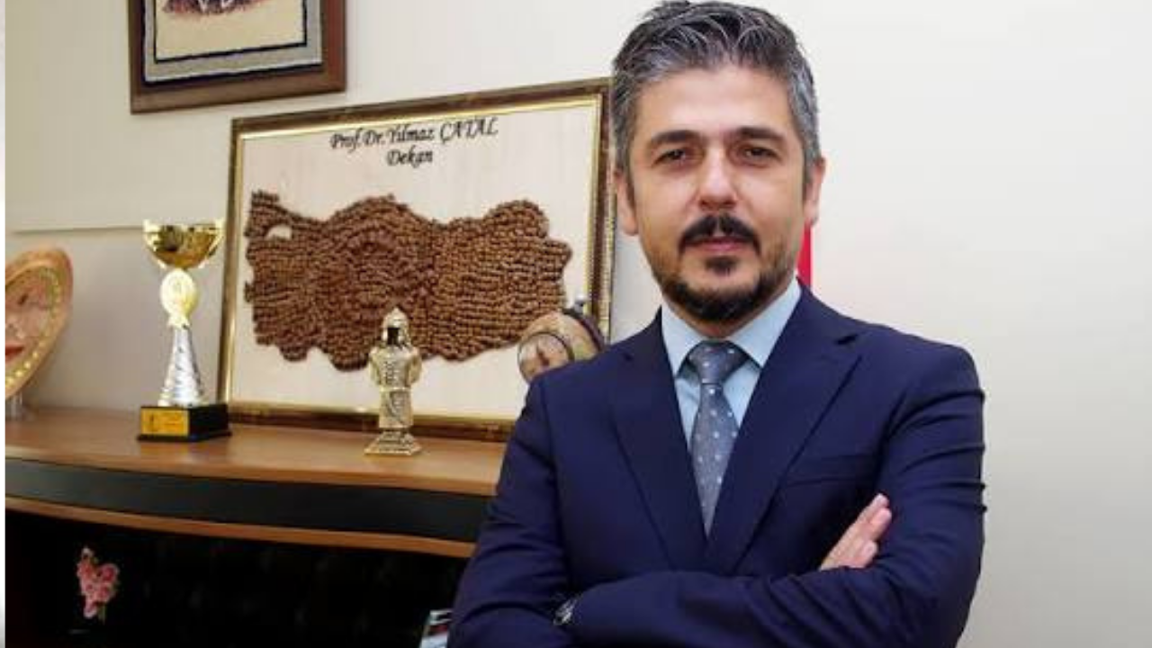 ISUBÜ Rektörlüğüne Atanan Yılmaz Çatal Kimdir