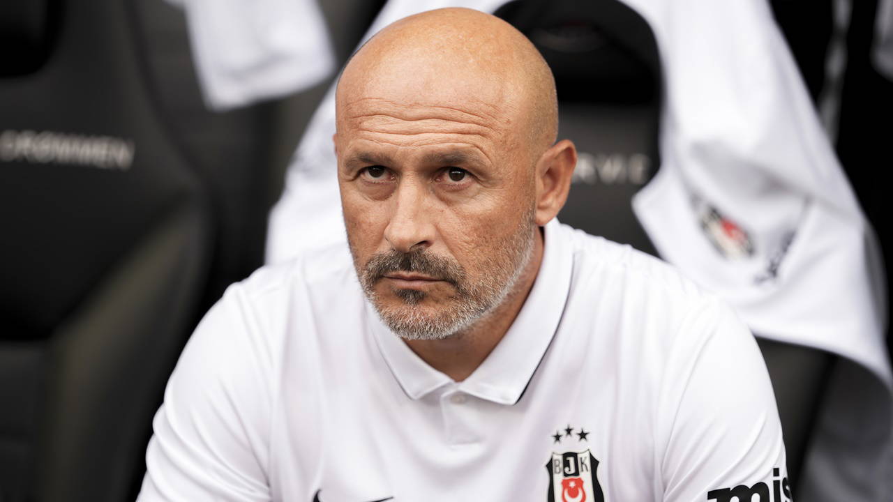Italiano'nun Hradec Kralove Planı: Beşiktaş'ta Sahaya Çıkacak 11 Netleşti
