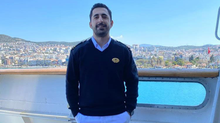 İtalya Açıklarında Gemi Faciası: İki Türk Kaptan Hayatını Kaybetti