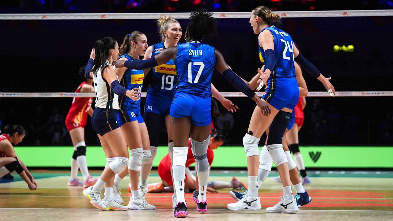 İtalya Kadınlar Voleybol Milletler Ligi'nde Çin'i Mağlup Ederek Bronz Madalya Kazandı