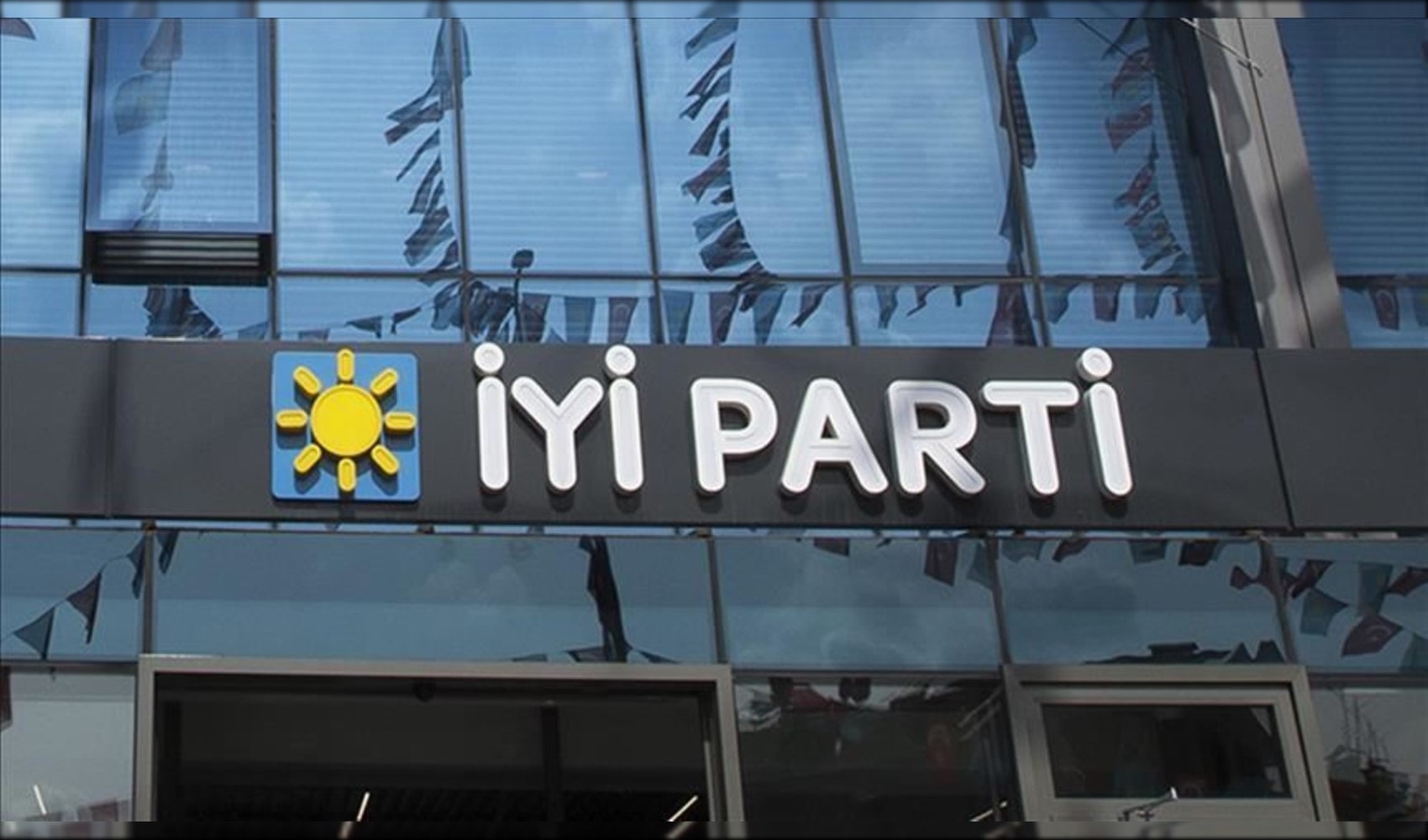 İYİ Parti ve MHP'nin Seçim Sistemi Çıkışı Ankara'da Yeni İttifak Hesaplarını Gündeme Getirdi