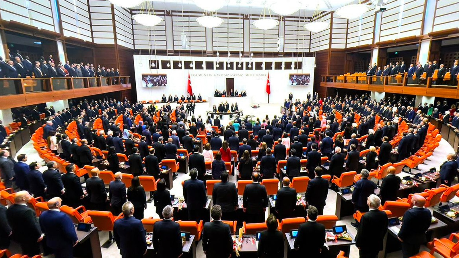 İYİ Parti ve DEM Parti arasında Terörsüz Türkiye tartışması