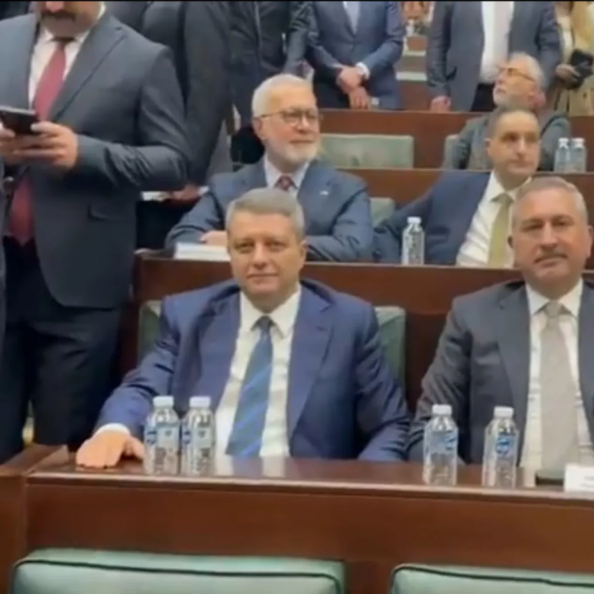 İYİ Partili vekil Ersin Beyaz AK Parti'ye geçiyor