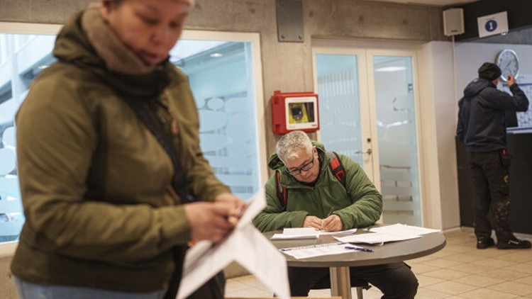 İzlanda AB Üyelik Referandumunda 'Hayır' Dedi: Süreç Askıda