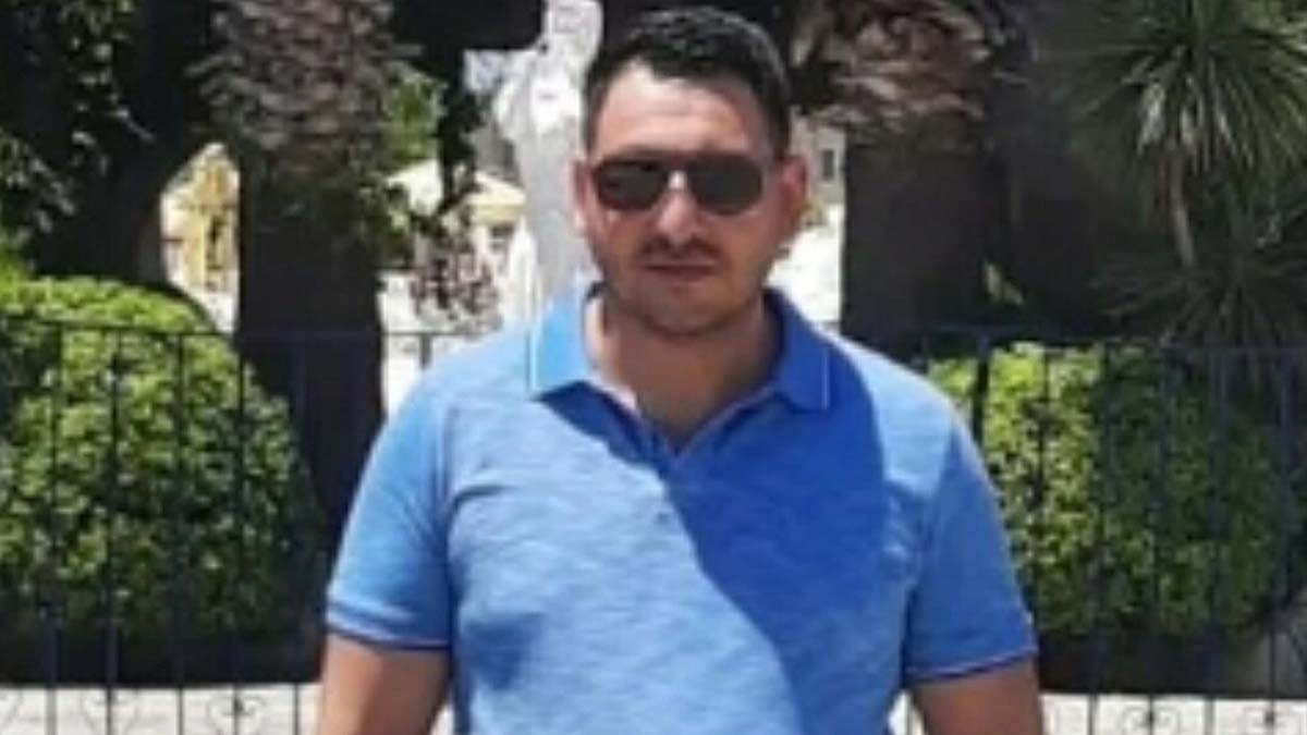 İzmir'de Baba, Tartıştığı Oğlunu Tüfekle Öldürdü