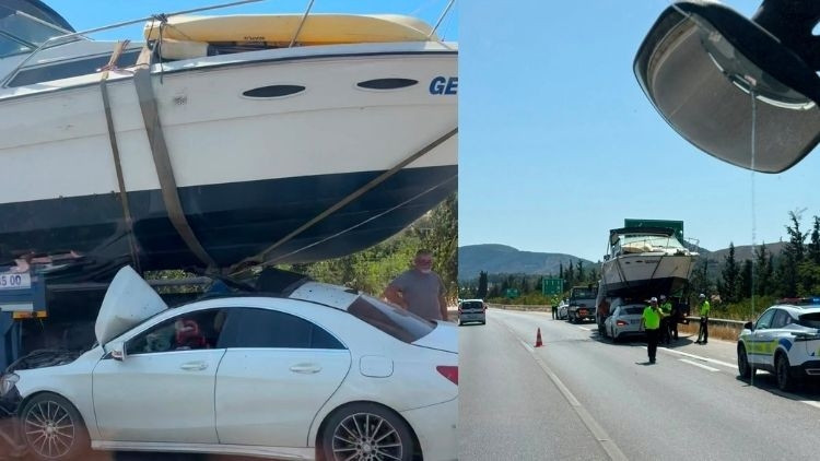 İzmir-Çeşme Otoyolu'nda Tekne Kazası: Otomobil Altına Girdi