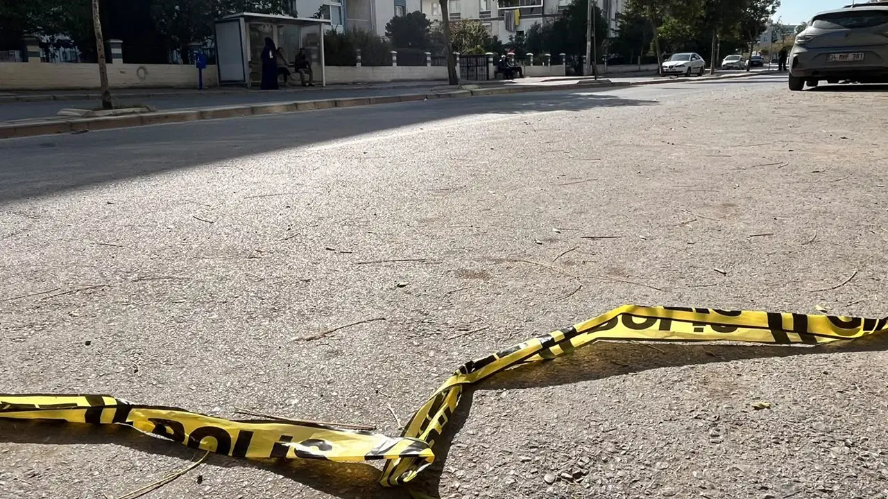 İzmir Çiğli'de emekli astsubay kardeşini vurdu