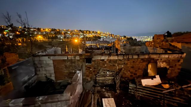 İzmir Çiğli'de Yangın: 4 Yaşındaki Çocuk ve Anneannesi Hayatını Kaybetti