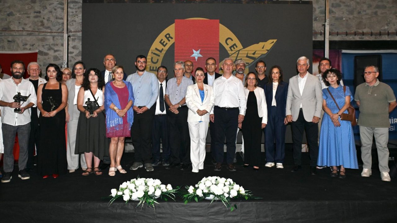 İzmir Gazeteciler Cemiyeti 80. Yaşını Coşkuyla Kutladı