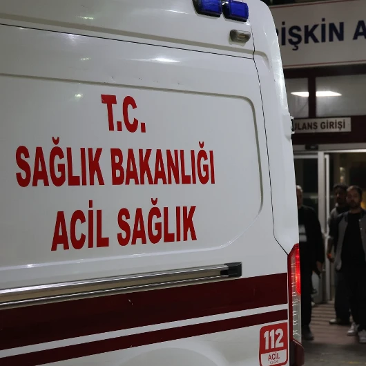 İzmir'de laf atma kavgası: Kulağını ısırarak kopardı