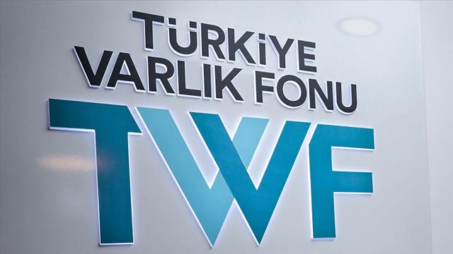 İzmir Limanı'nın Türkiye Varlık Fonu'na devri tamamlandı