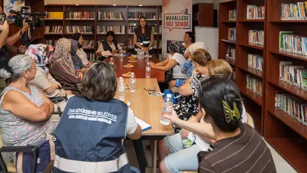 İzmir'de 'Mahallede Söz Sende' Programı Buca'da