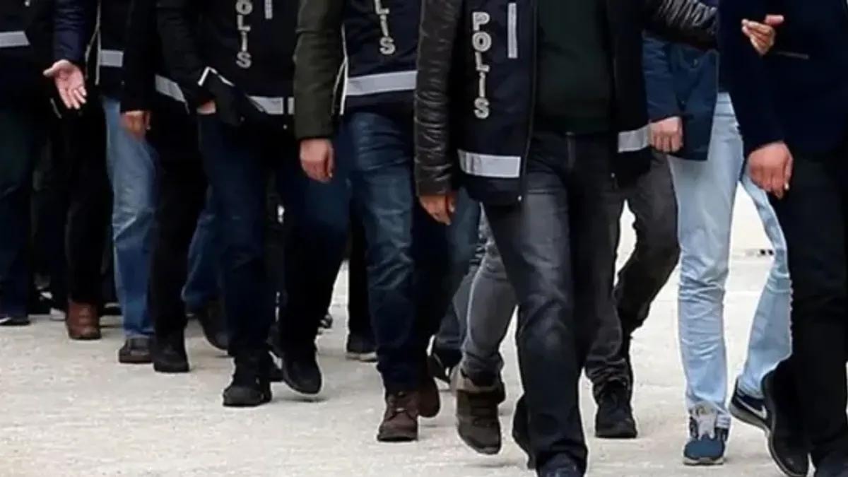 İzmir merkezli 4 ilde yasa dışı bahis operasyonu: 34 gözaltı