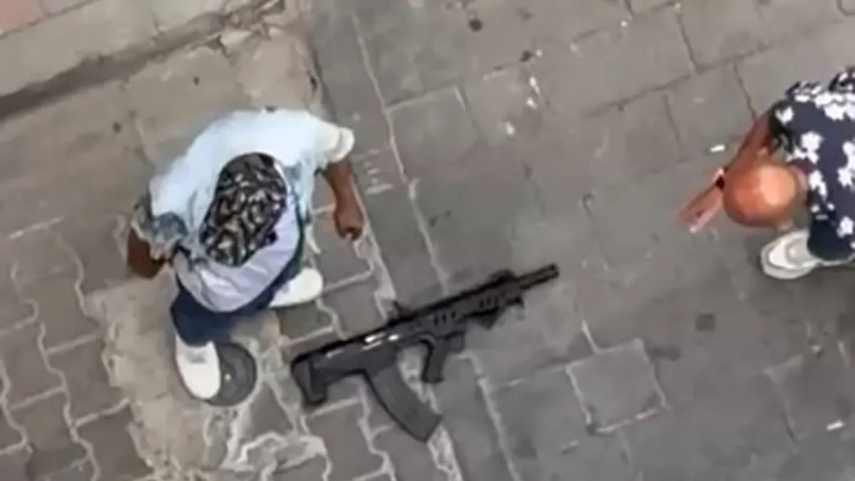 İzmir'de sokak ortasında tüfekli saldırı: 2 şüpheli yakalandı
