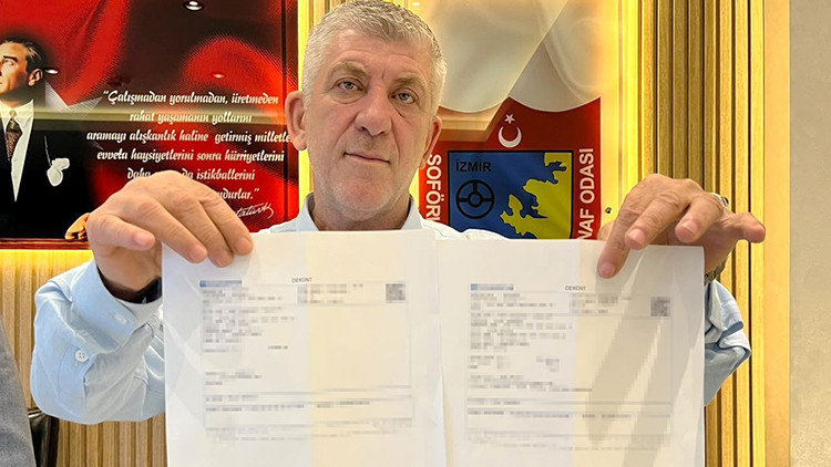 İzmir'de Taksiciye 920 Bin Lira Yanlış Gönderildi, İade Etti
