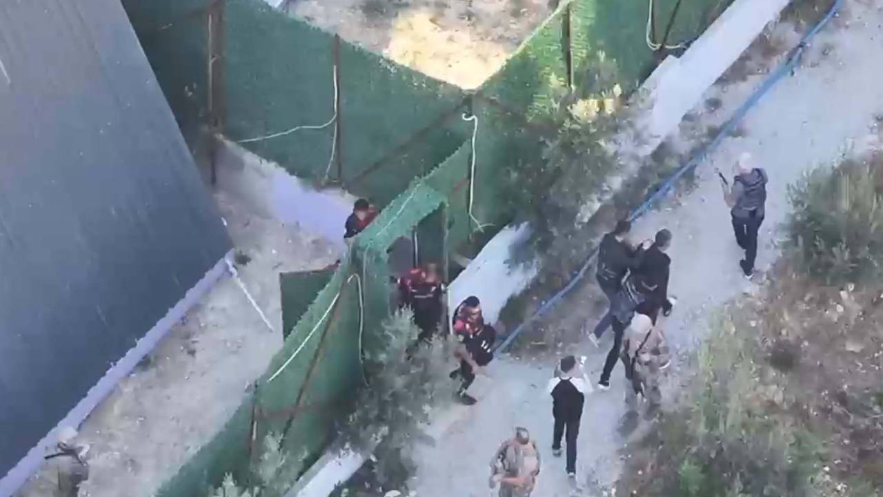 İzmir Torbalı'da 30 Yıl Hapis Cezasıyla Aranan Firari Yakalandı