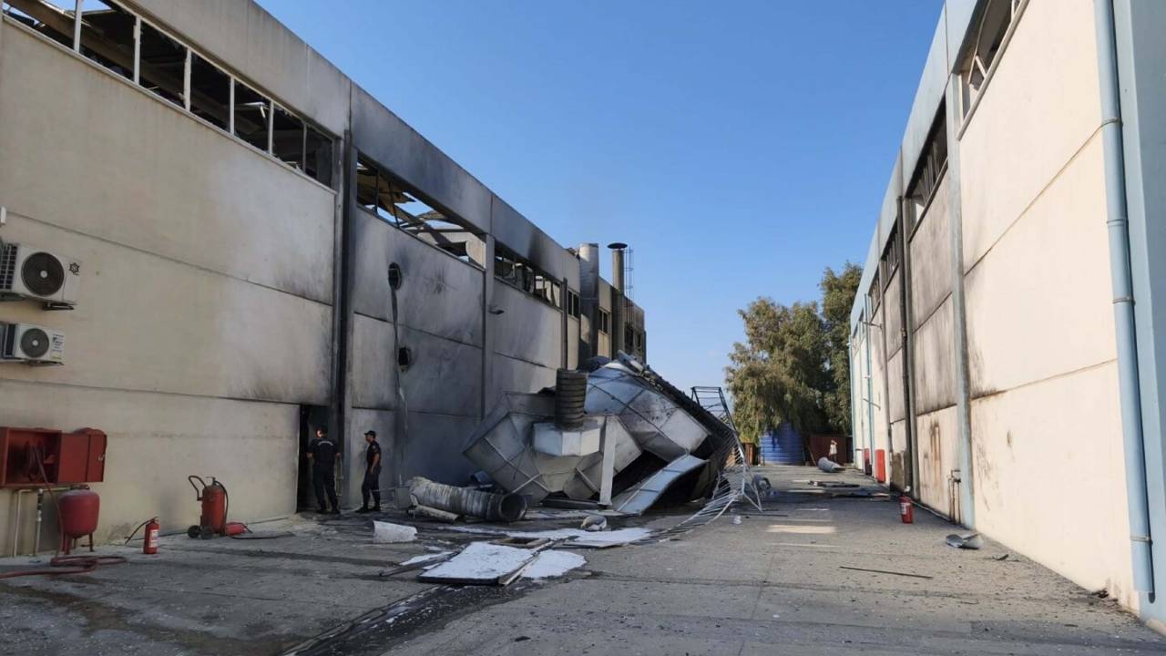 İzmir Torbalı'da Metal Fabrikasında Patlama: 3'ü Ağır 7 Yaralı