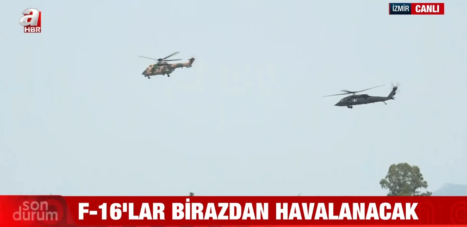 İzmir'de 40 savaş uçağı 'Fil Yürüyüşü' ile gökyüzünü süsledi
