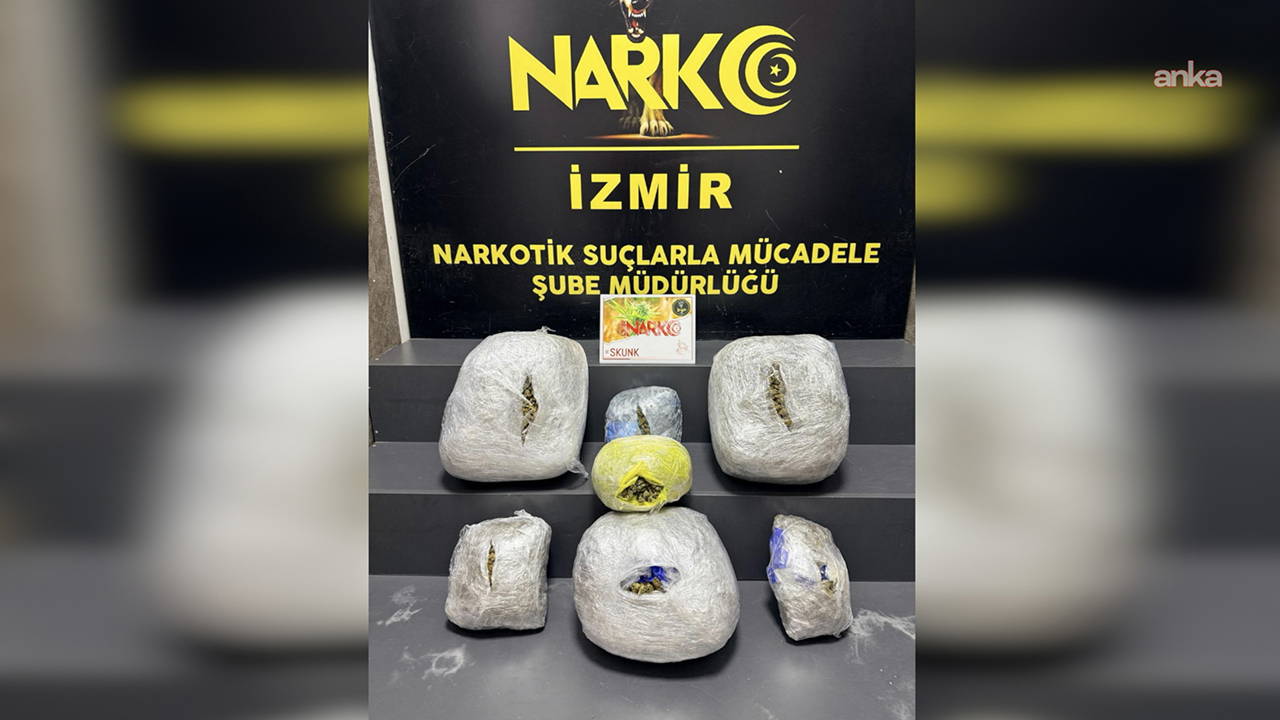 İzmir'de araçta 15 kilo uyuşturucu: 3 tutuklama