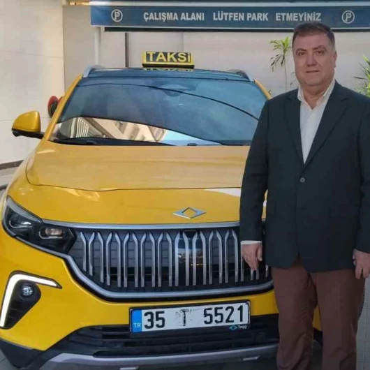 İzmir'de bir ilk: TOGG taksi olarak yollara çıktı