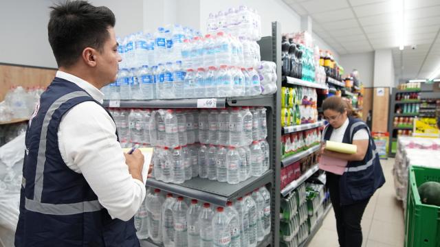 İzmir'de su ve maden suyu fiyatlarına sıkı denetim