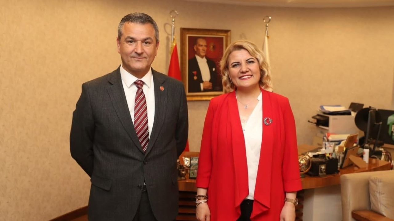 İzmit Belediyesi'nde CHP'li Lütfü Obuz Başkanvekili Seçildi