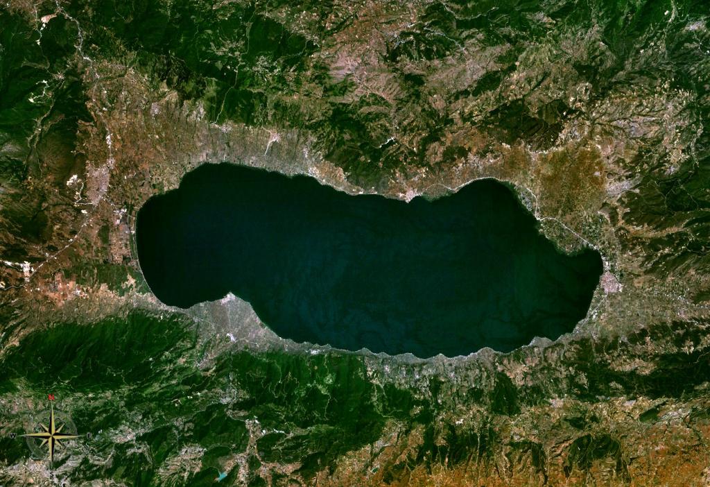 İznik Gölü'nde kaybolan iki kişinin cansız bedenine ulaşıldı