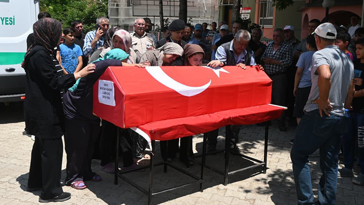 Tatil İçin Geldiği Memleketinde Jandarma Uzman Çavuş Kalp Krizine Yenik Düştü